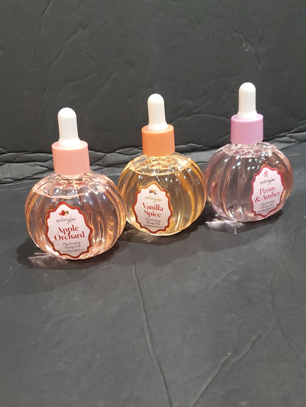 3pack apple orchard vanilla spice‎ and Peony amber scented hydrating body oil